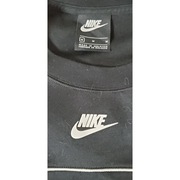 Nike Unisex Black Crewneck Sweatshirt With White Stripe Detail & Logo - Picture 6 of 7